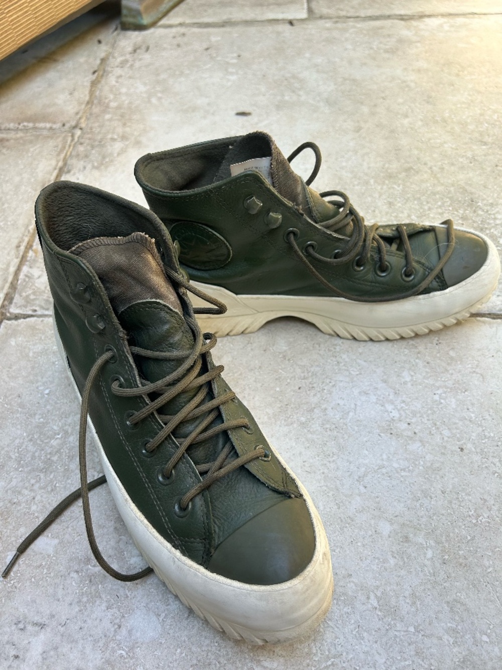 CONVERSE Chuck Taylor All Star Lugged 2.0 Counter Climate Leather High Tops – W9